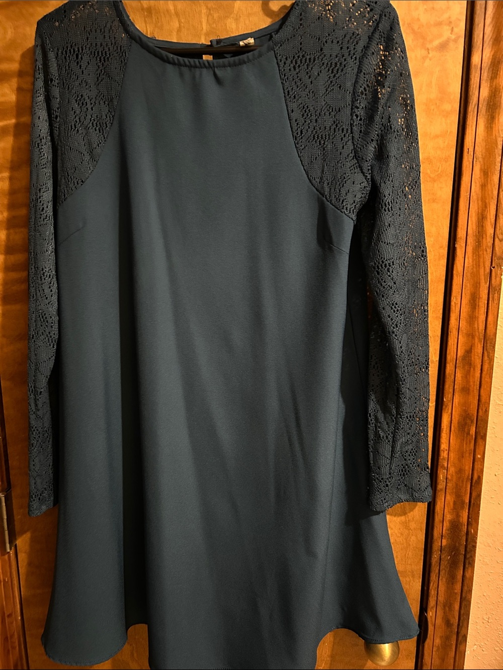Lace-Sleeve Women's Shift Dress in Dark Teal - Excellent Condition